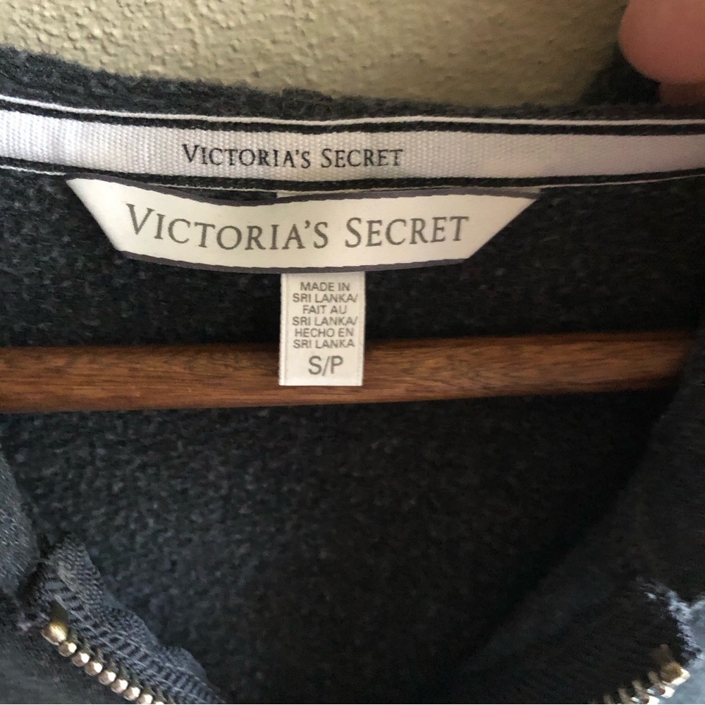 Victoria's Secret Blingy Sequined Hoodie. Gray with Irredescent Sequins. Small - Picture 5 of 10